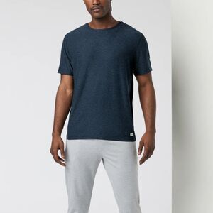 Men Vuori Strato Tech Tee Short Sleeve Casual in Navy Heathered Size Medium